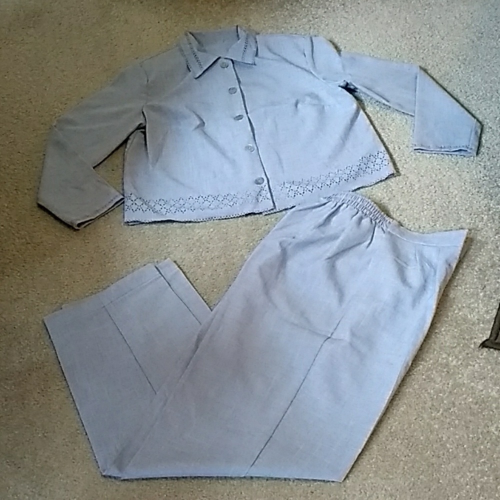 Pants Suit